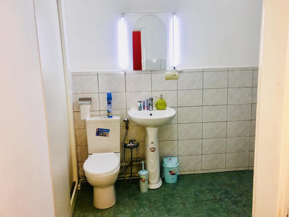 Check-In Apartment Near Fountain Square Vidadi Str Baku Exterior foto