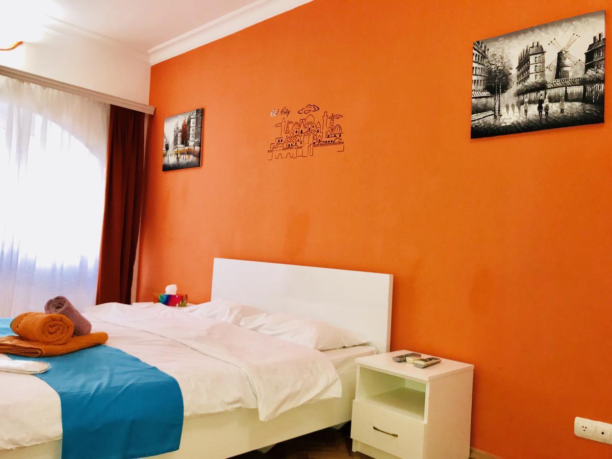 Check-In Apartment Near Fountain Square Vidadi Str Baku Exterior foto